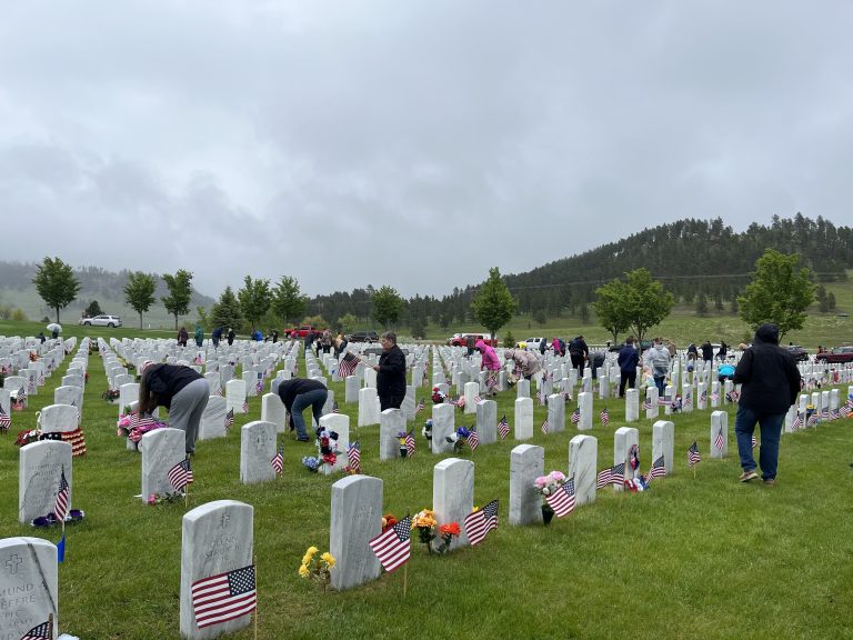 black hills national cemetery